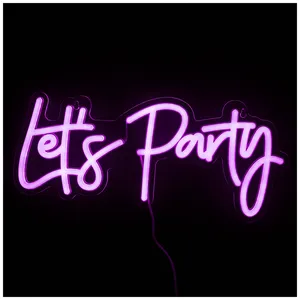 Неоновая вывеска "Let's party"