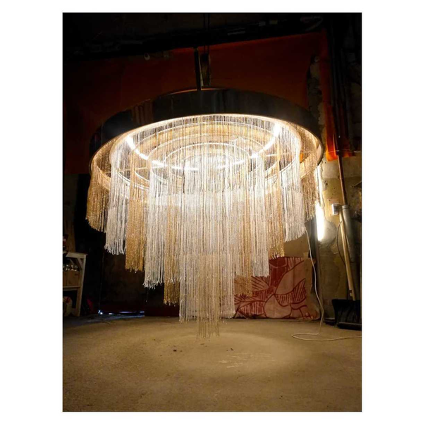 Люстра декоративная, с освещением - изображение 4